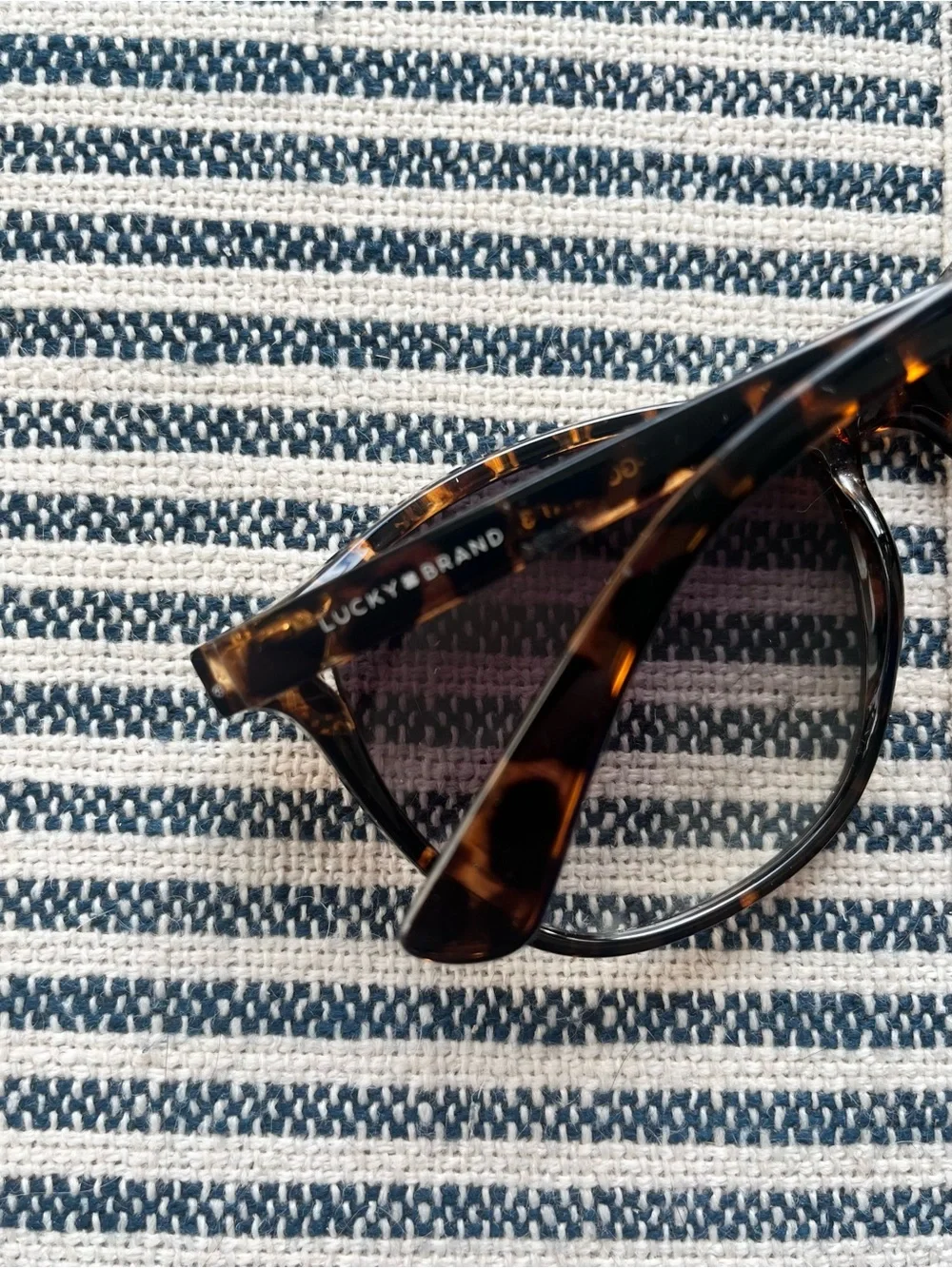 OS Lucky Brand Tortoiseshell Women's Sunglasses - Designer Style